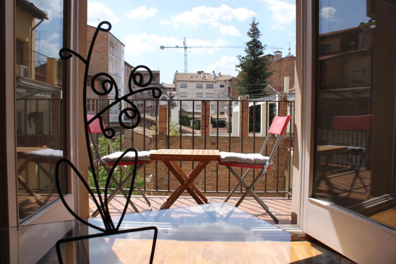 Sentir Vic Apartment Bagian luar foto