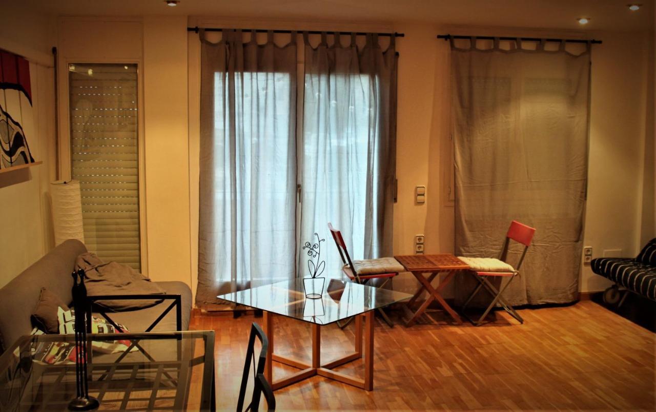 Sentir Vic Apartment Bagian luar foto